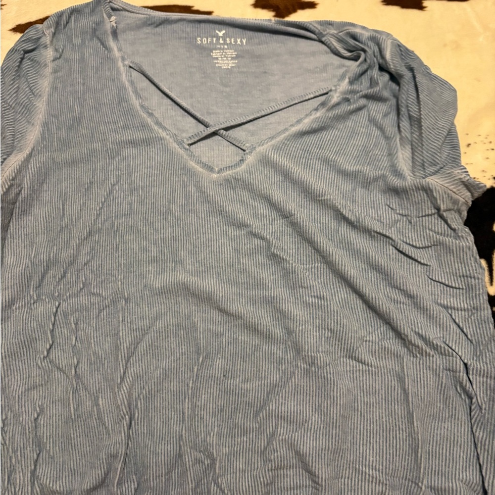 Hollister shirt